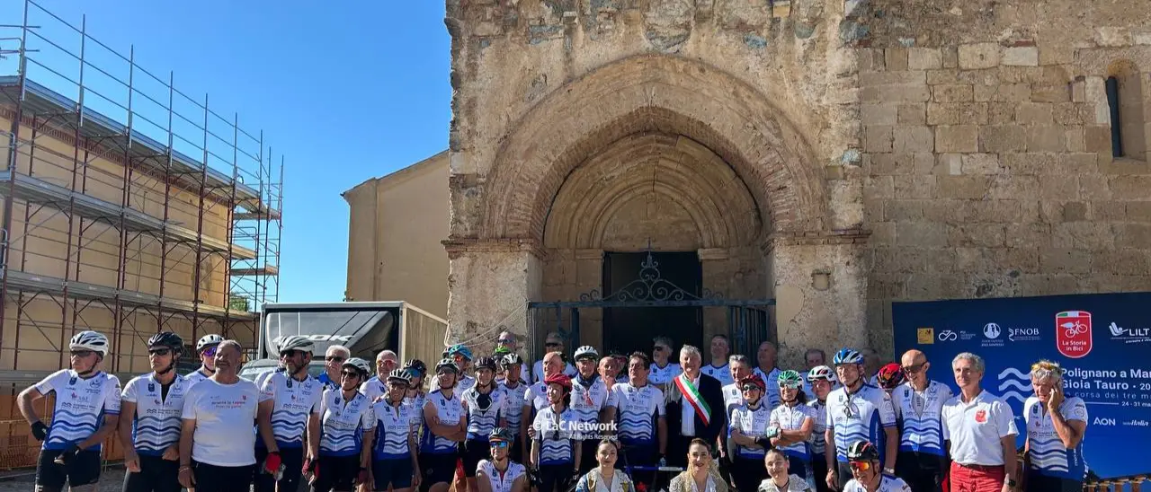 La “Corsa dei Tre Mari” è arrivata\u00A0in Calabria: cinque tappe da Roseto Capo Spulico a Gioia Tauro\n