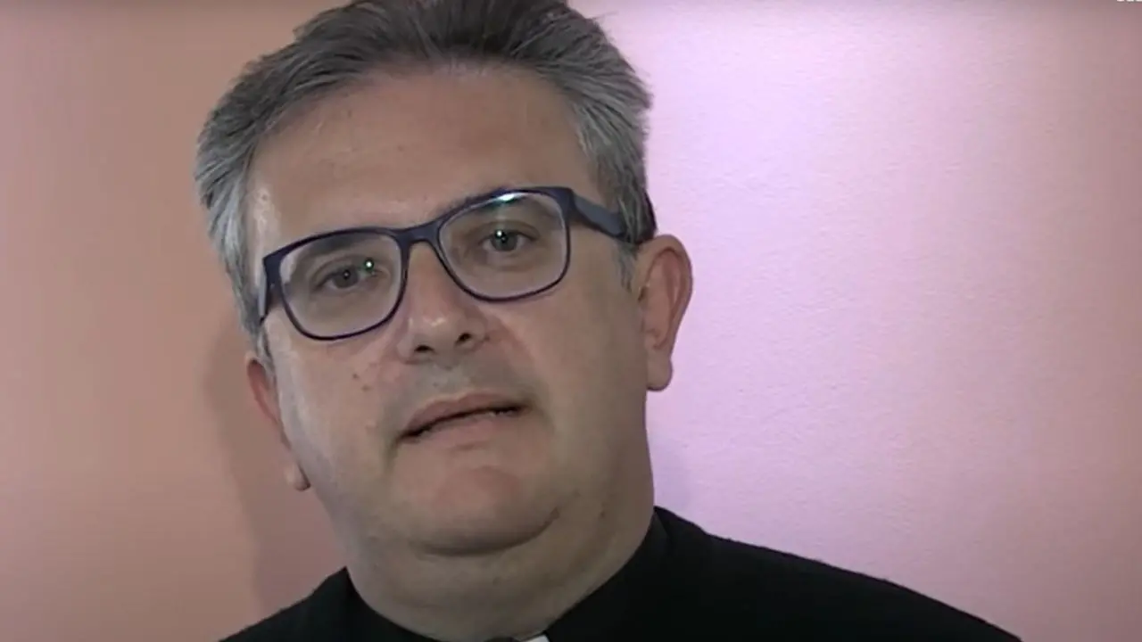«L’omicidio di Cetraro è un messaggio della ’ndrangheta: sparano di giorno per dire che comandano loro»: l’analisi di don Ennio Stamile\n