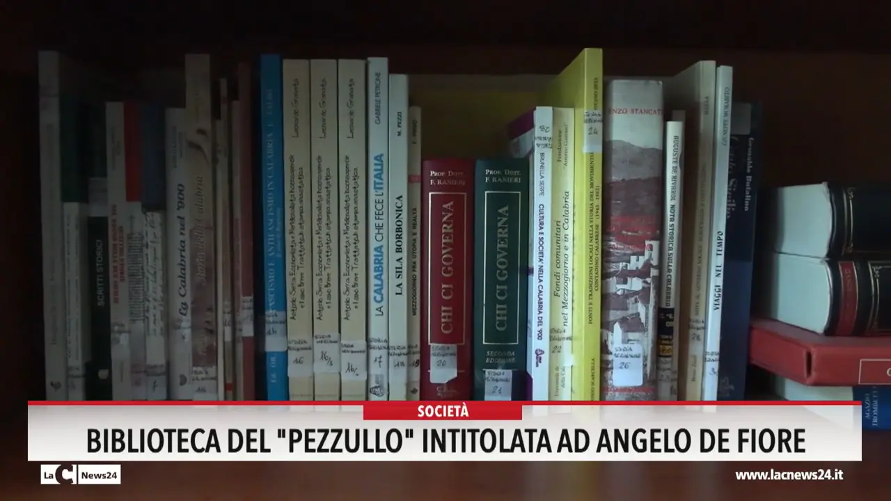 Biblioteca del \"Pezzullo\" intitolata ad Angelo De Fiore