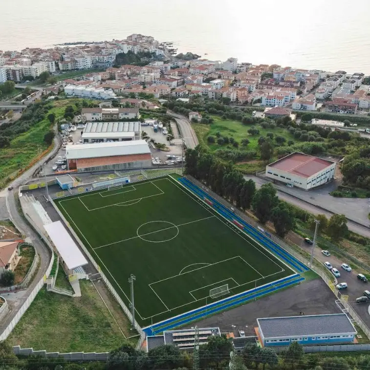In Calabria arriva il Torneo nazionale di calcio giovanile: protagoniste 30 squadre provenienti da più regioni\n