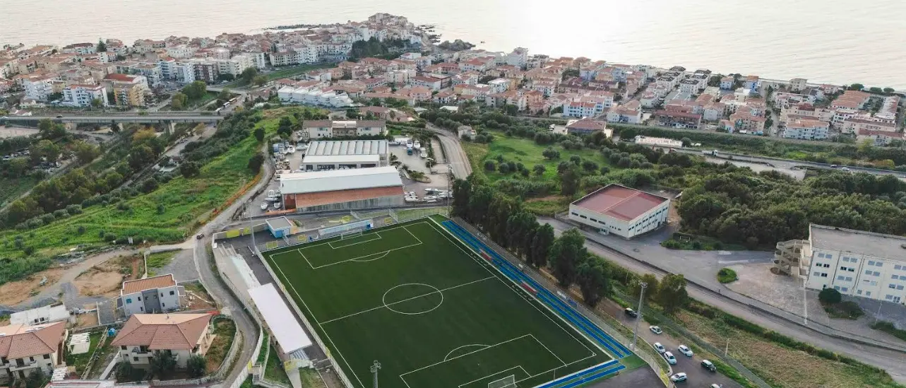 In Calabria arriva il Torneo nazionale di calcio giovanile: protagoniste 30 squadre provenienti da più regioni\n