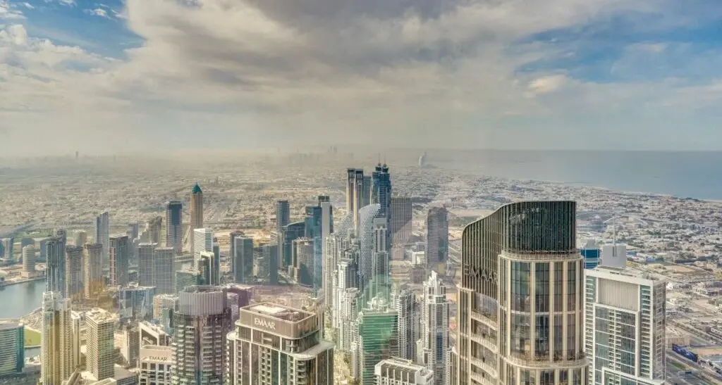Emirati Arabi su Marte, l’India è un gigante hi-tech: intanto in Europa mancano visione, giovani e coraggio\n