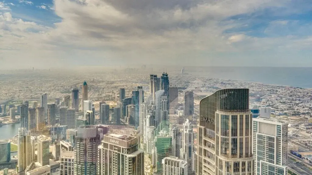 Emirati Arabi su Marte, l’India è un gigante hi-tech: intanto in Europa mancano visione, giovani e coraggio\n