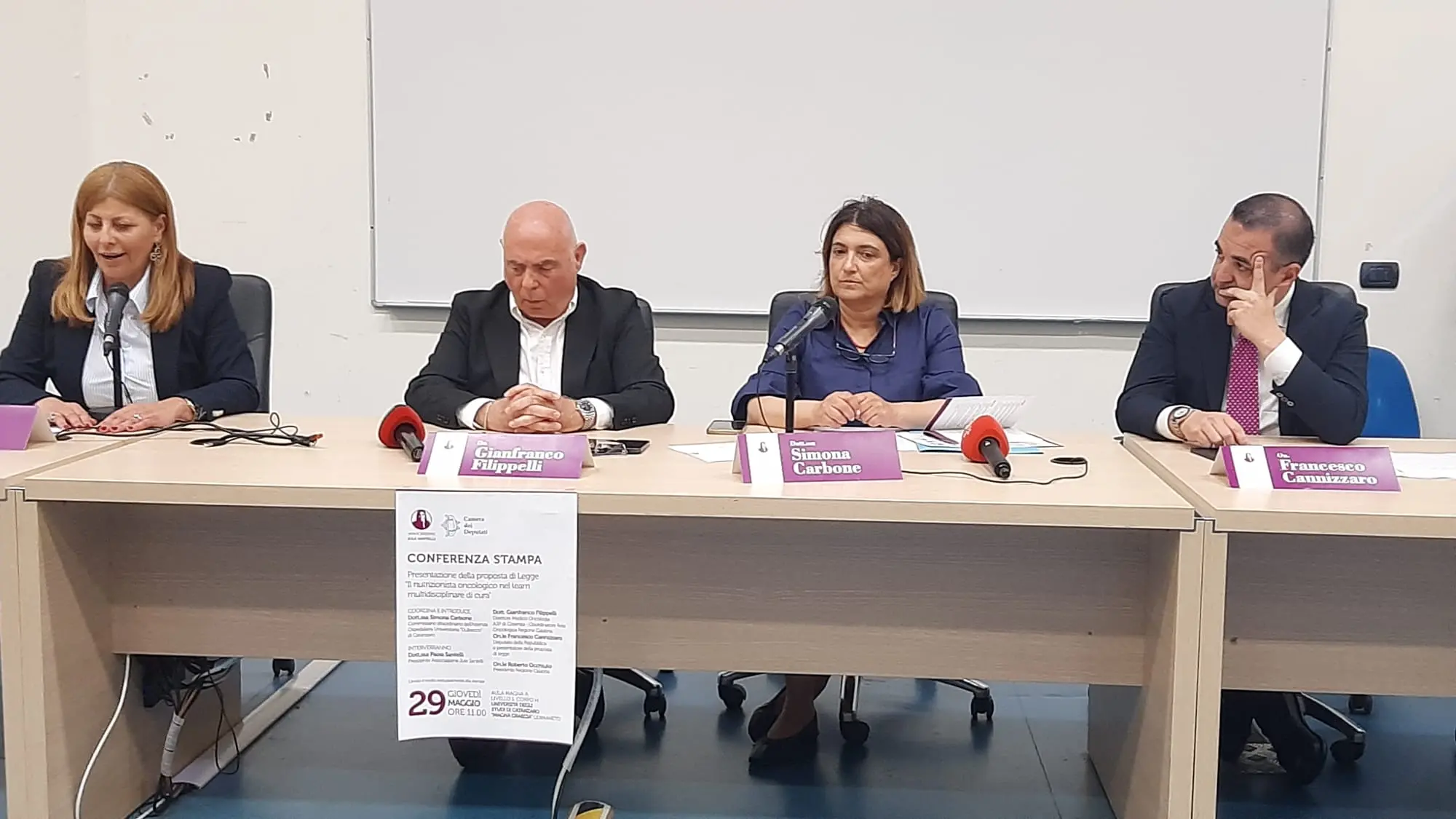 Un nutrizionista nell’equipe di prevenzione e di cura oncologica, la proposta di legge parte dalla Calabria\n