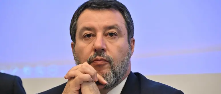 Salvini nella bufera per la frase sui toscani: «Hanno rotto le p...». Poi prova a ridimensionare\n