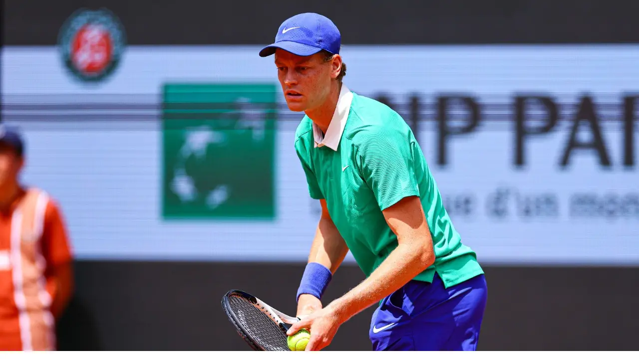 Tennis, Sinner implacabile al Roland Garros\u00A0nell’ultima “partita” in carriera di Gasquet