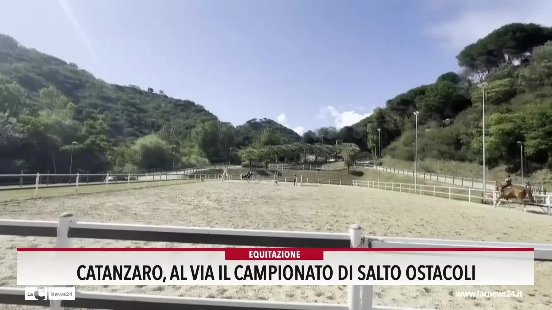 Catanzaro, al via il campionato di salto ostacoli