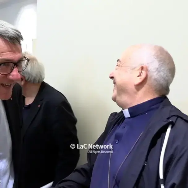 Maurizio Landini in Calabria: il segretario della Cgil lancia i referendum in parrocchia assieme al vescovo Checchinato\n