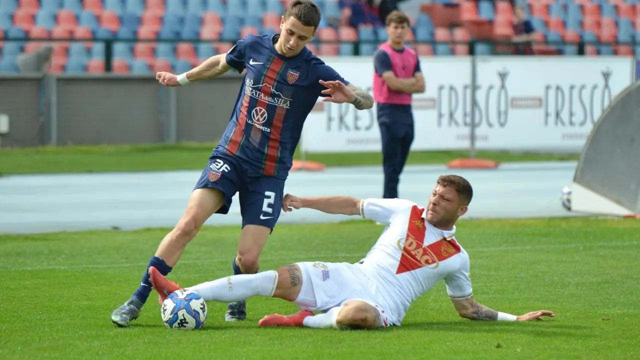 Il Tfn conferma:\u00A0penalizzato il Brescia:\u00A0retrocesso in C, Sampdoria ai play out