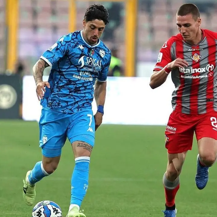 Pari e patta tra Cremonese e Spezia: per la Serie A si decide tutto al ritorno\n