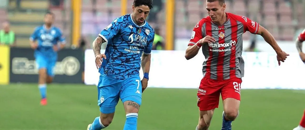 Pari e patta tra Cremonese e Spezia: per la Serie A si decide tutto al ritorno\n