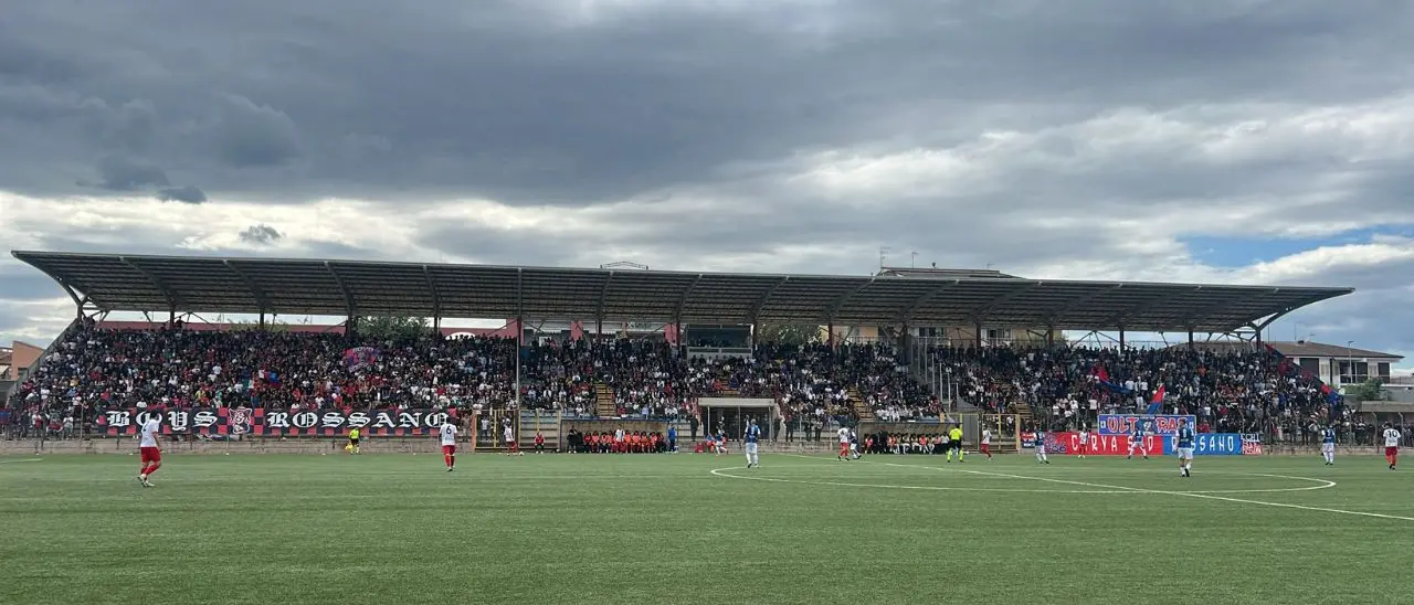 La Rossanese come l’Araba Fenice: dalla rinascita dalle ceneri al\u00A0sogno Serie D\n