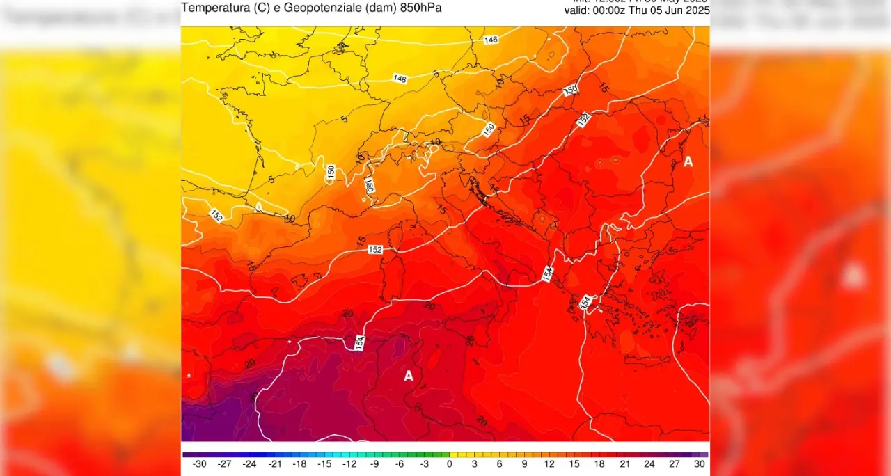 Arriva il caldo africano in Calabria, sole e tempo stabile ovunque. Da lunedì temperature fino a 33 gradi\n