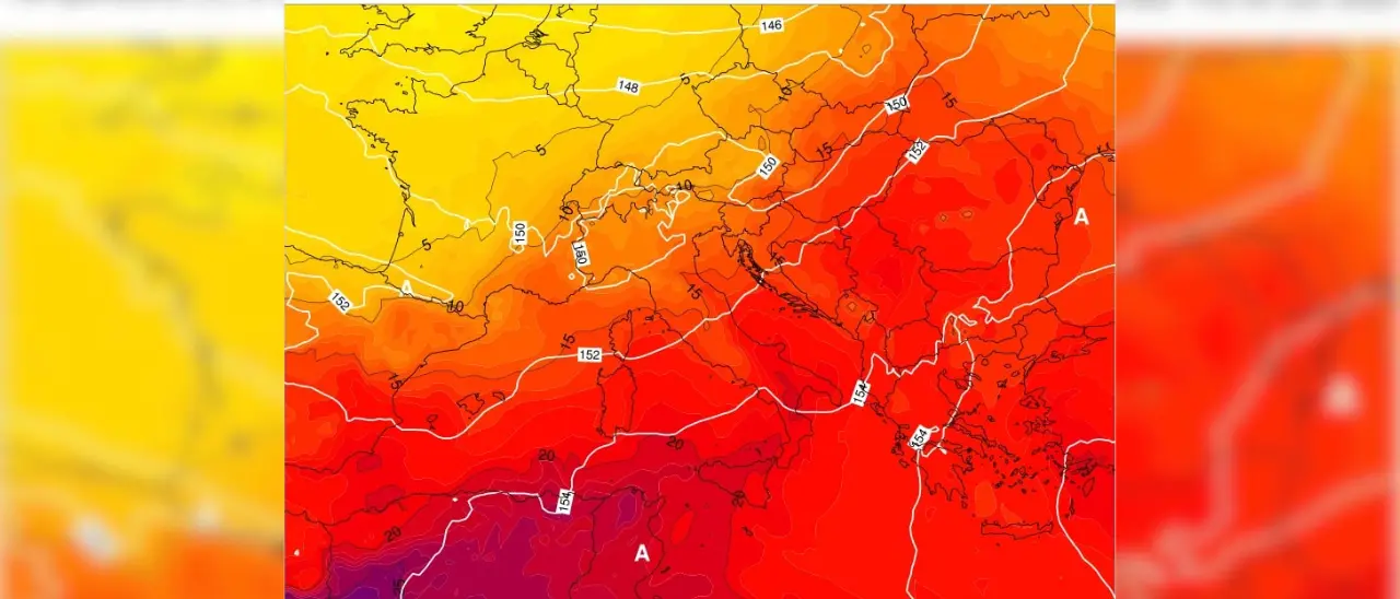 Arriva il caldo africano in Calabria, sole e tempo stabile ovunque. Da lunedì temperature fino a 33 gradi\n