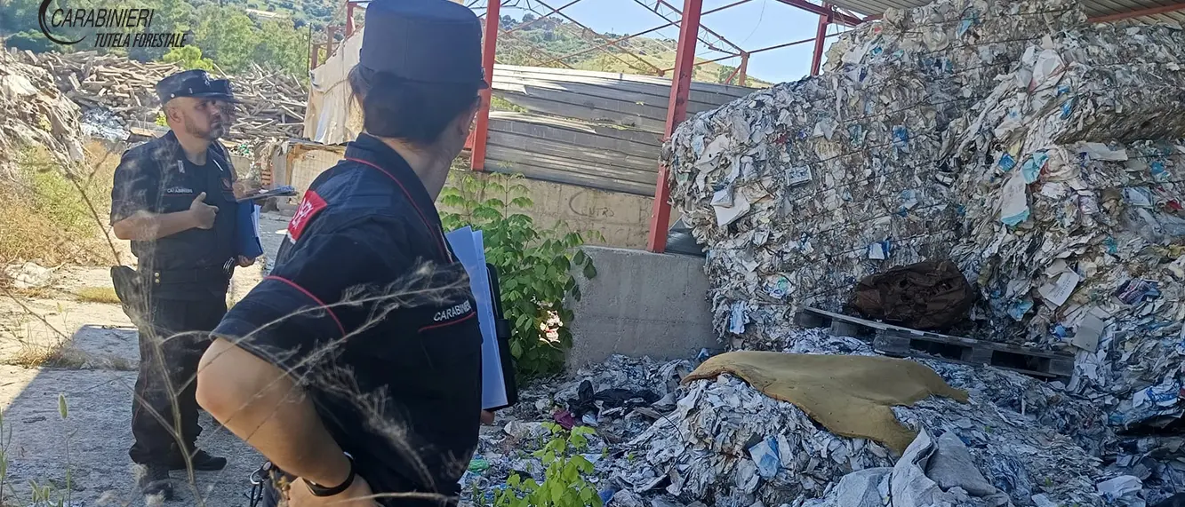 Calopezzati, sequestrata discarica abusiva nella zona protetta del fiume Trionto: rifiuti pericolosi su suolo\n