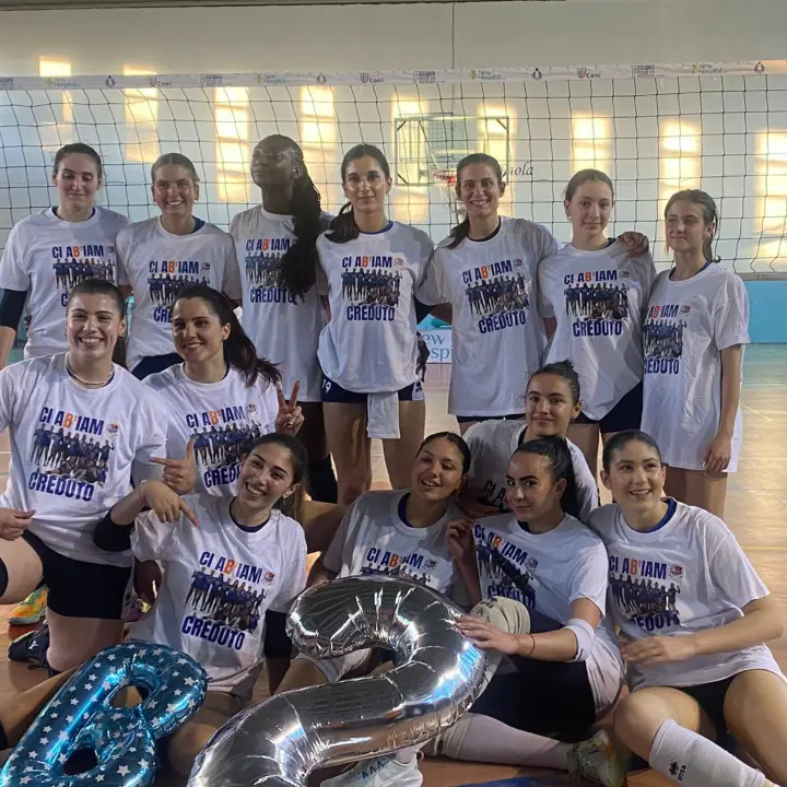 Volley Calabria, Todosport in festa per la promozione in B2. Il torneo femminile incorona le vibonesi\n