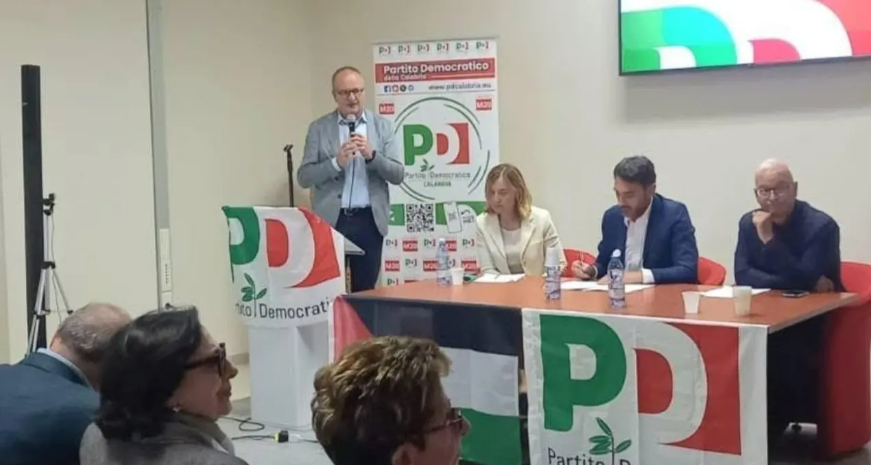 Assemblea regionale Pd, Bevacqua: «Positiva la presenza dei segretari regionali del centrosinistra»\n