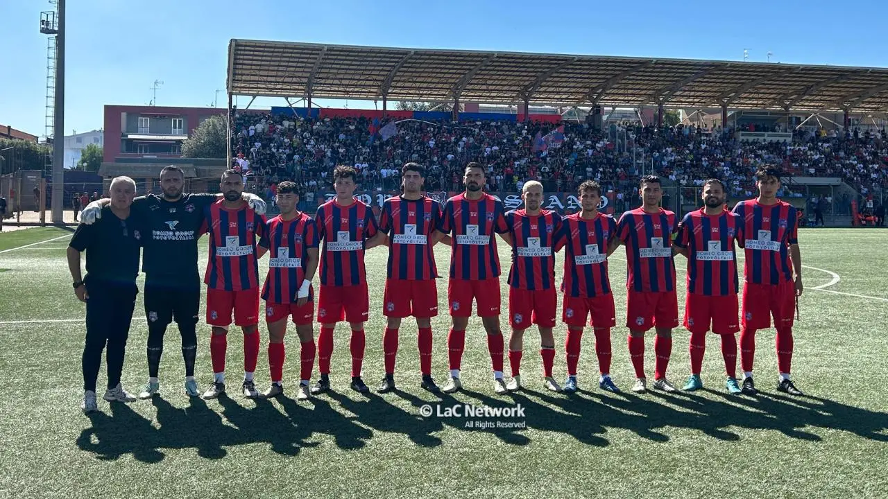 Rossanese, il sogno Serie D si spegne al “Rizzo”: è 0-0, passa il Real Normanna\n