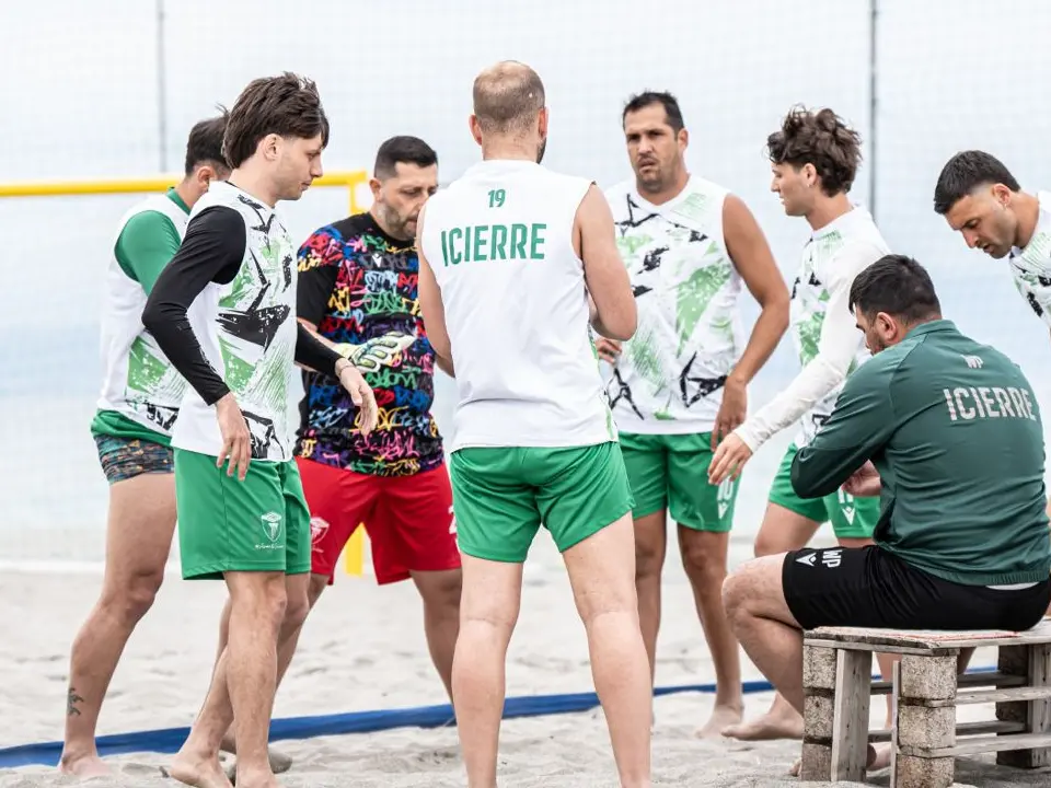 Beach soccer, l’Icierre Lamezia non nasconde la sua ambizione: prosegue la preparazione in vista del campionato