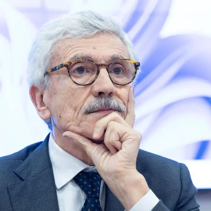Massimo\u00A0D’Alema, la storia del\u00A0Principe rosso: l’uomo dei retroscena e degli intrighi\u00A0troppo intelligente per risultare popolare\n