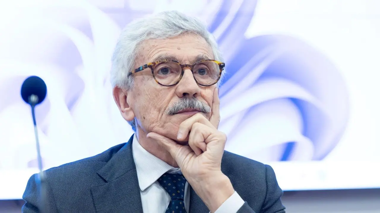 Massimo\u00A0D’Alema, la storia del\u00A0Principe rosso: l’uomo dei retroscena e degli intrighi\u00A0troppo intelligente per risultare popolare\n