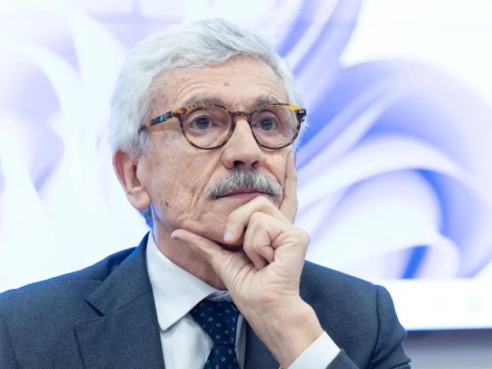 Massimo D’Alema, la storia del Principe rosso: l’uomo dei retroscena troppo intelligente per risultare popolare