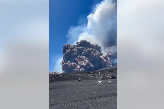 <p>Il video &egrave; stato condiviso dal Centro meteorologico siciliano Odv</p>\\n