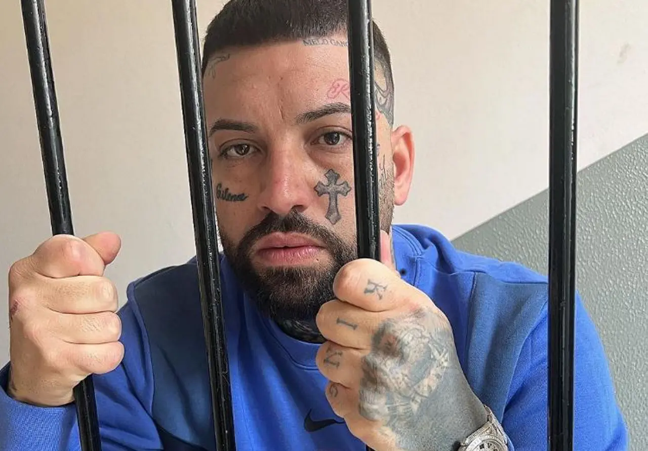 Niko Pandetta trasferito dal carcere di Rossano a Cagliari dopo il caso della videochiamata al concerto dalla cella