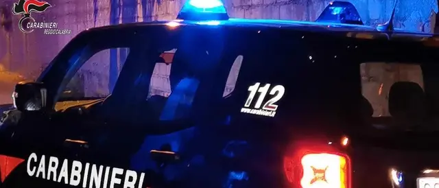 Bivongi, incendiato un mezzo dell’impresa impegnata nei lavori sulla rete idrica comunale