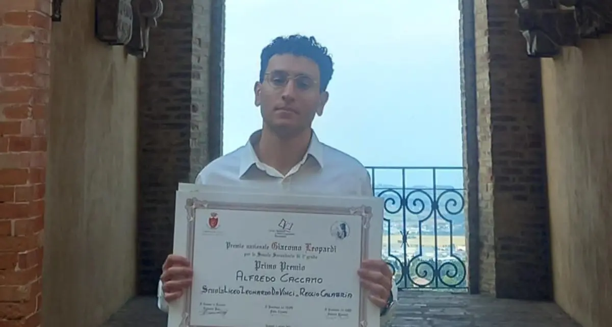 Premio nazionale Leopardi: vince per la prima volta un calabrese: è il giovane studente Alfredo Caccamo\u00A0\n