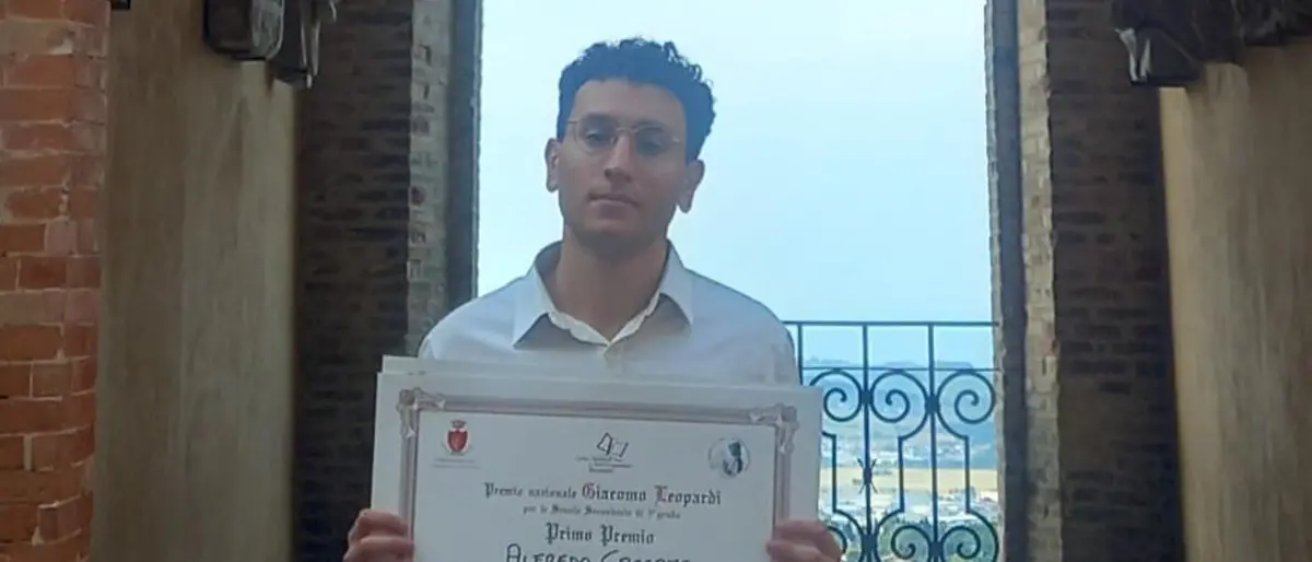 Premio nazionale Leopardi: vince per la prima volta un calabrese: è il giovane studente Alfredo Caccamo\u00A0\n