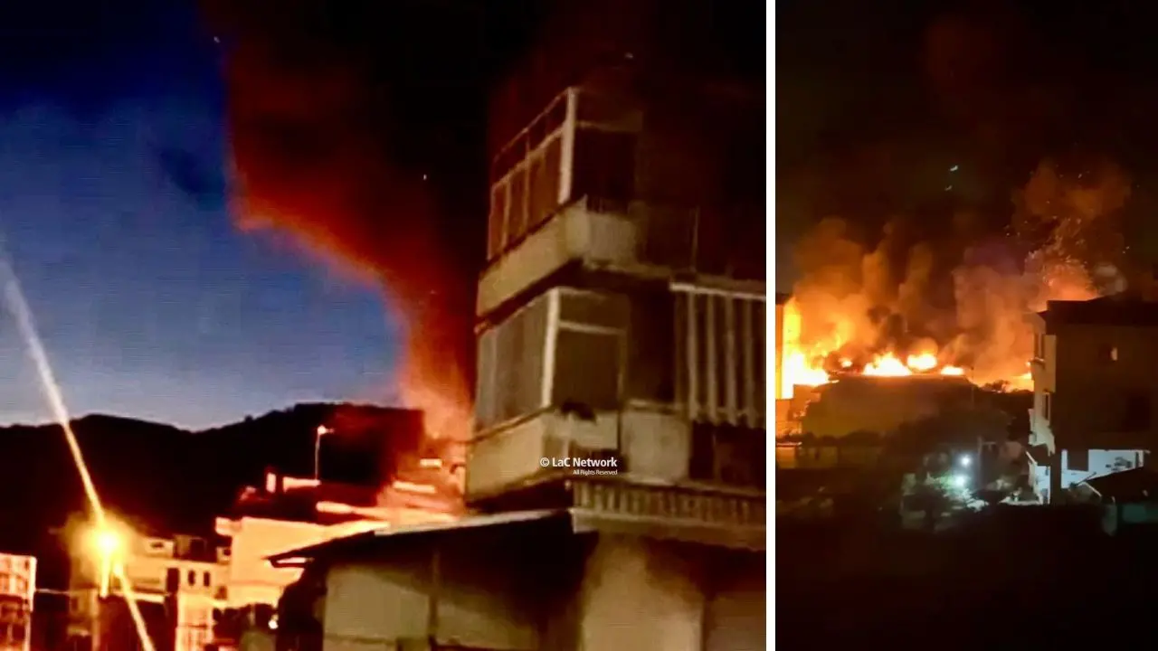 Paura\u00A0nella notte a Campora, furgoni distrutti e un palazzo danneggiato dalle fiamme: evacuate quattro famiglie\u00A0\n