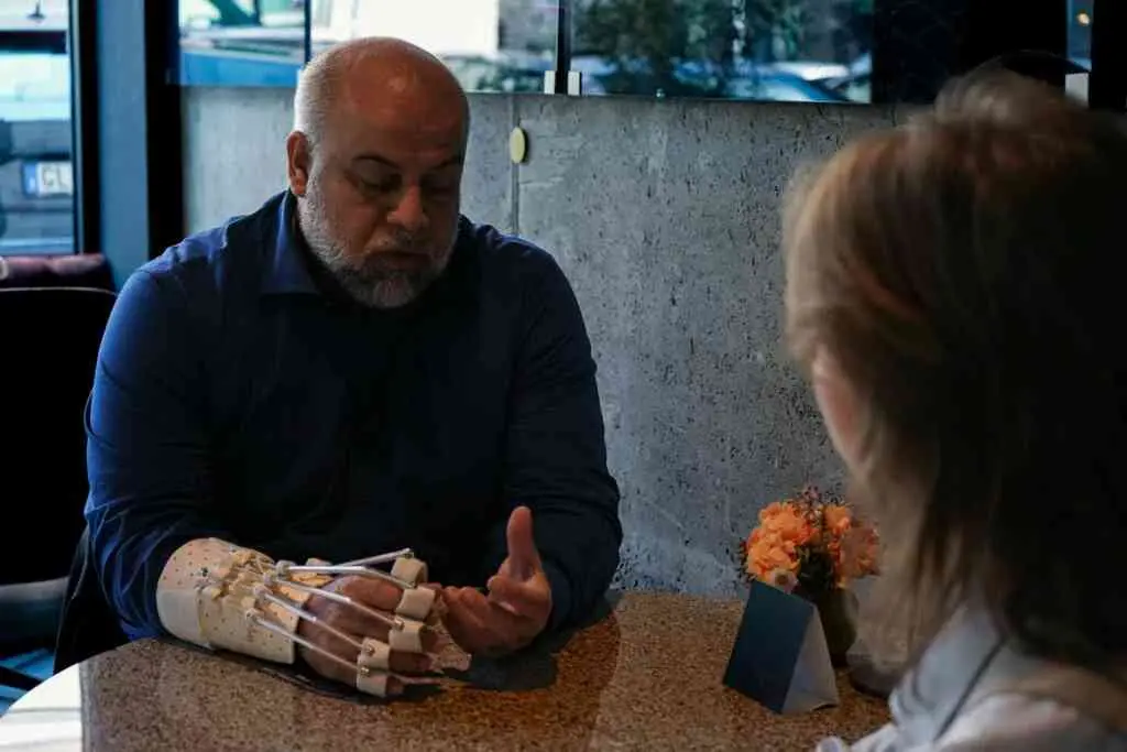 Il dramma di Gaza nel racconto del giornalista Wael Al-Dahdouh: «L’Ue prenda posizione, anche il silenzio uccide»\n\n\n