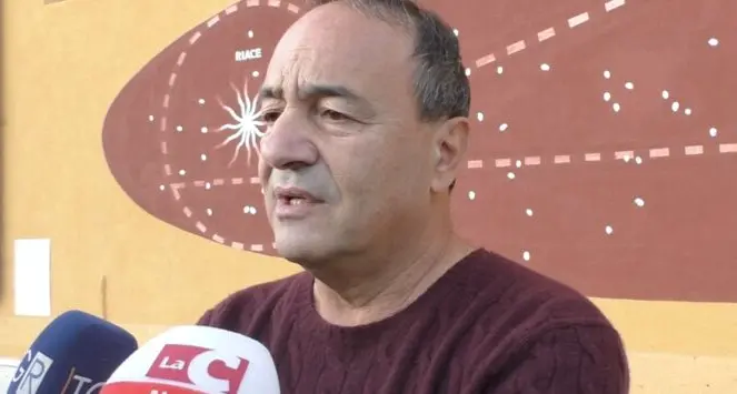 Mimmo Lucano, entro 30 giorni la decisione sulla decadenza da sindaco di Riace\n