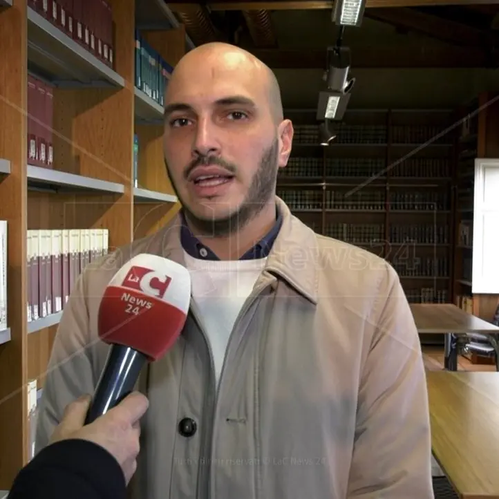 Referendum, il sindaco di Jonadi sfida il silenzio elettorale:\u00A0«È in nome della democrazia, manca informazione»\u00A0\n