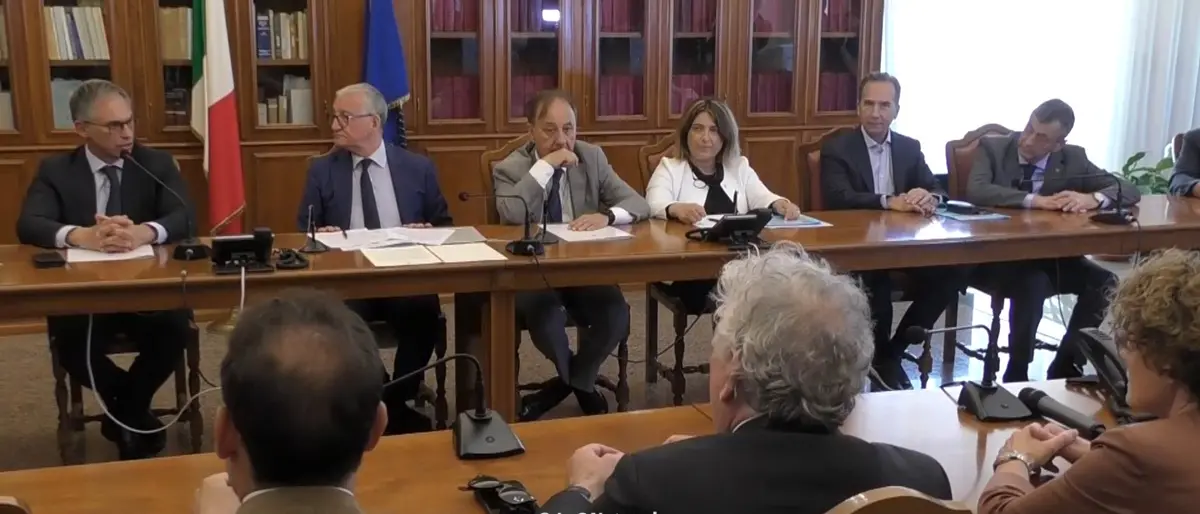 Aggressioni in corsia, un alert a difesa dei sanitari del pronto soccorso: siglata un’intesa a Catanzaro\n