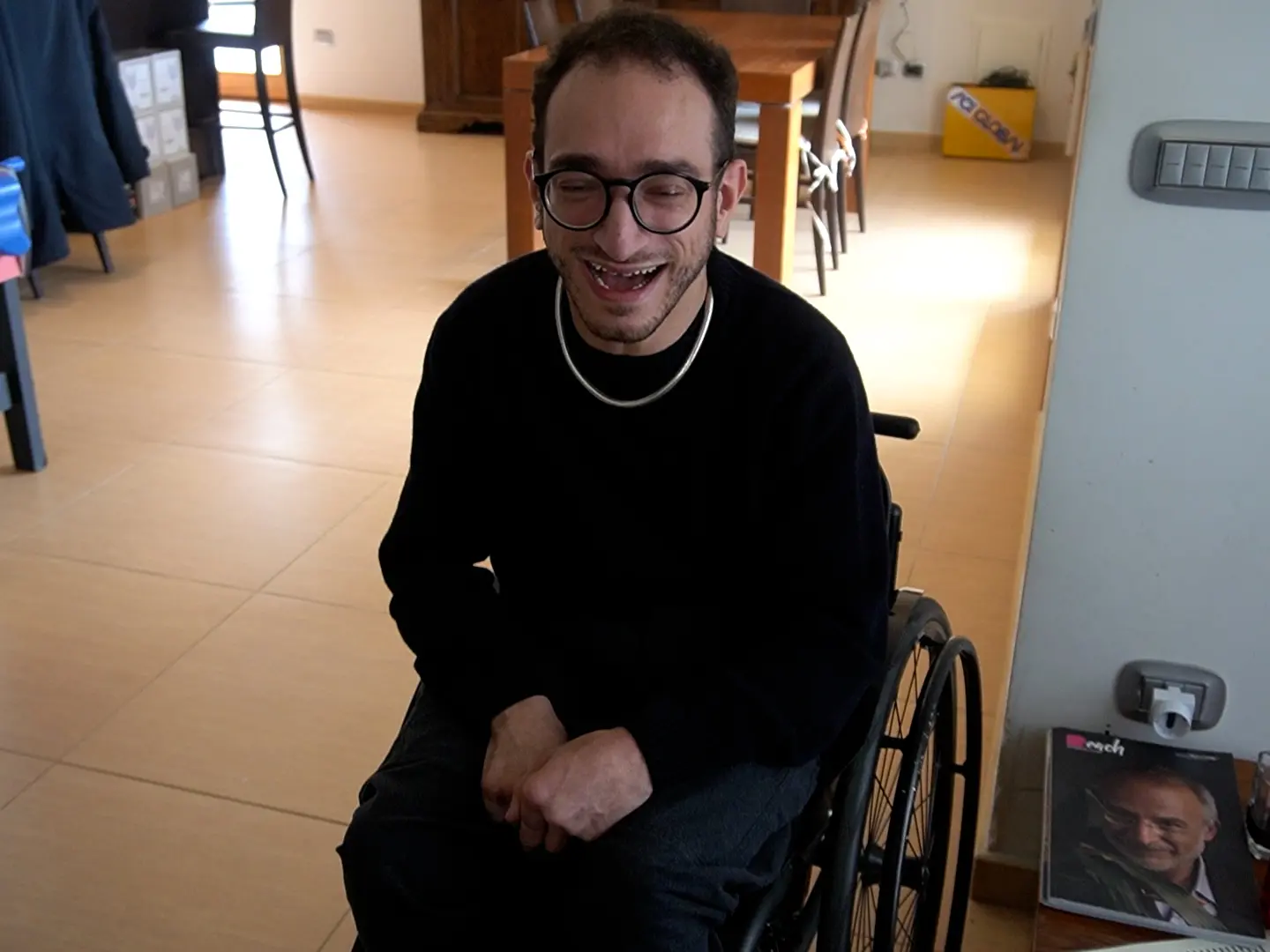 Prosegue il viaggio di Cristiano in handbike: «Impresa straordinaria che parla di sport, inclusione e amore per la Calabria»