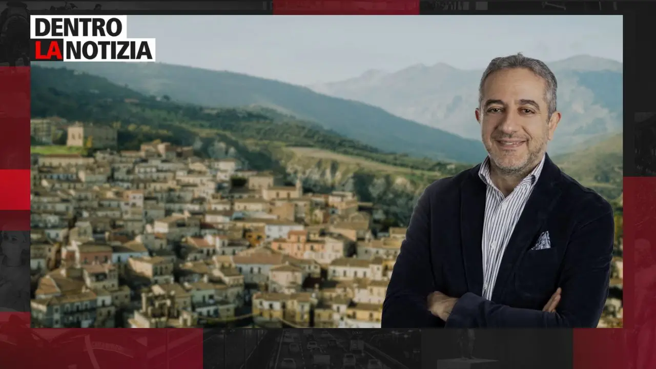 La vittoria e i progetti di Iacobini: il nuovo sindaco di Cassano allo Ionio ospite a Dentro la Notizia\n