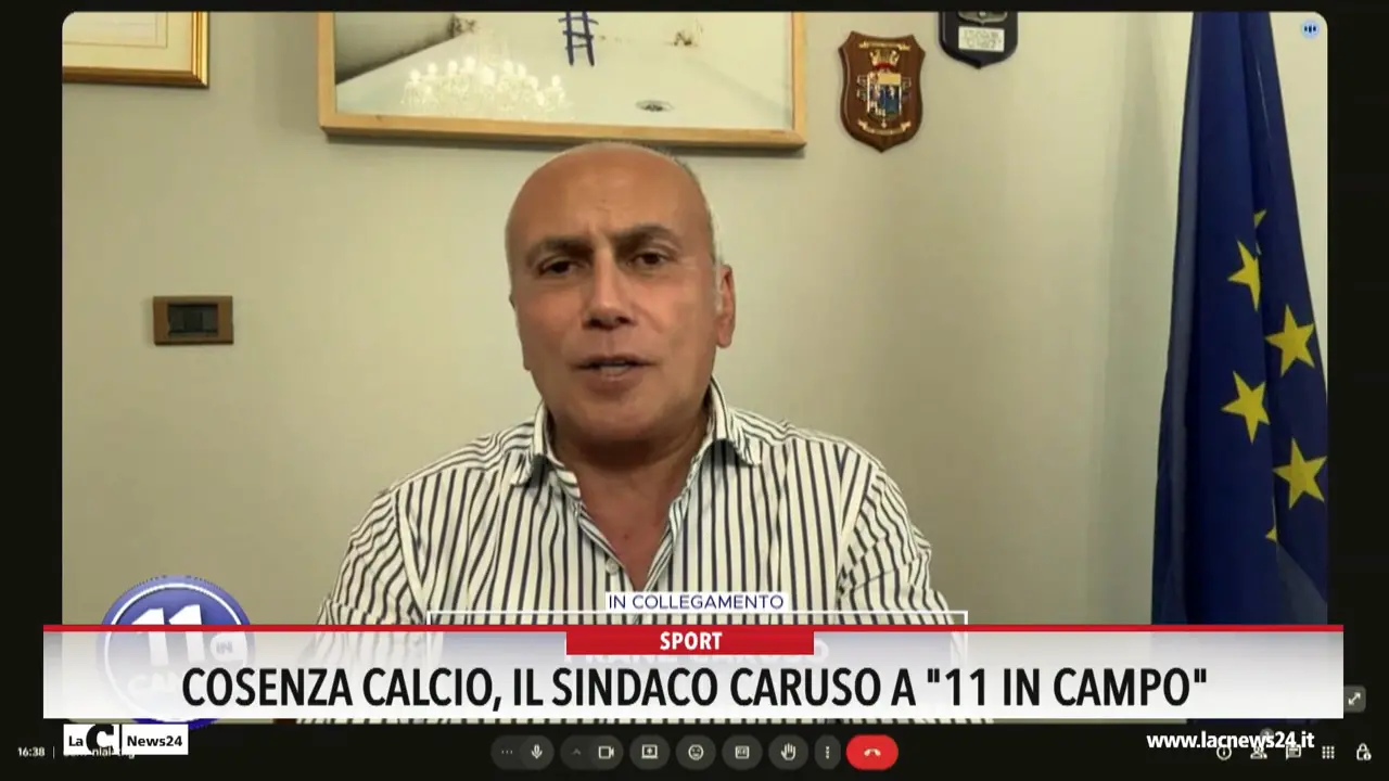 Cosenza Calcio, il sindaco Caruso a 11 in campo