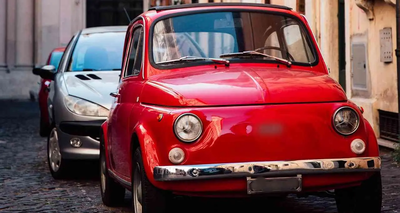 In Calabria auto vecchie e ad alte emissioni, quasi il 62% compreso tra Euro 0 e 4: il dato peggiore nel Crotonese\n
