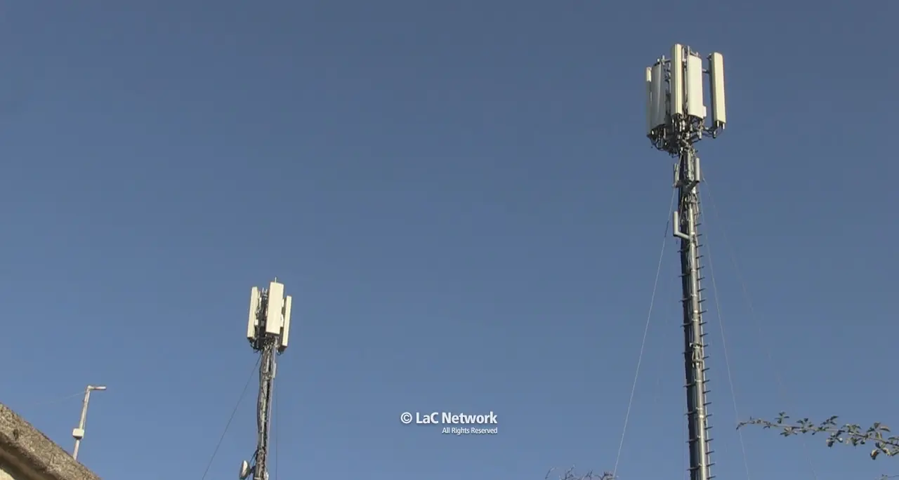 Inwit si ritira, il Comune di Domanico vince la contesa: scongiurata l’installazione di una mega antenna\n