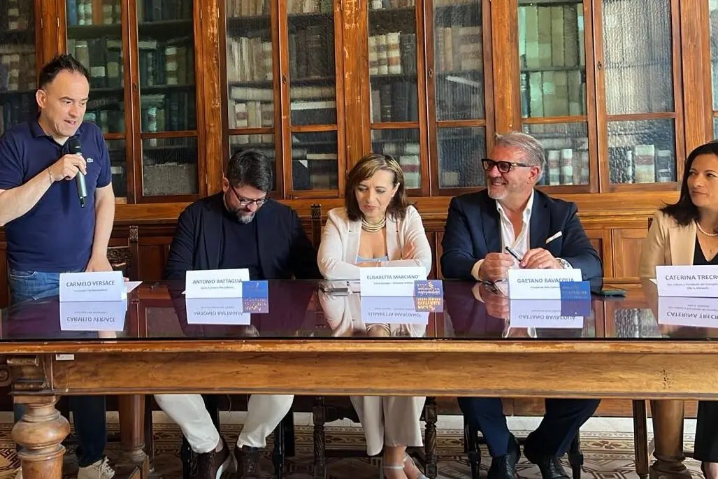 Reggio Calabria, tutto pronto per l’Altafiumara Fest:\u00A0musica, cibo e arte accendono l’estate sullo Stretto\u00A0\n