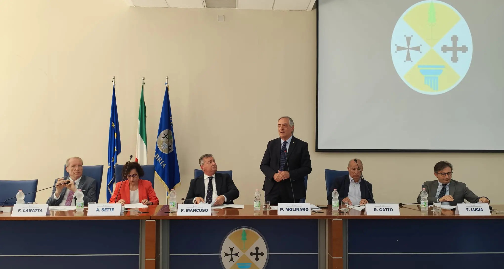 Azzardo patologico, in Calabria si gioca troppo e male: «Serve una rivoluzione culturale, i Comuni scendano in campo»\n