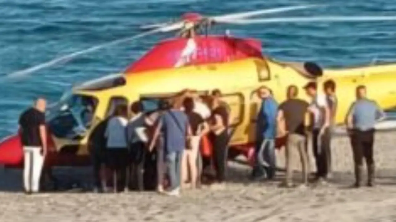 Monasterace,\u00A0operaio scivola e batte la testa sugli scogli: è in gravi condizioni\n