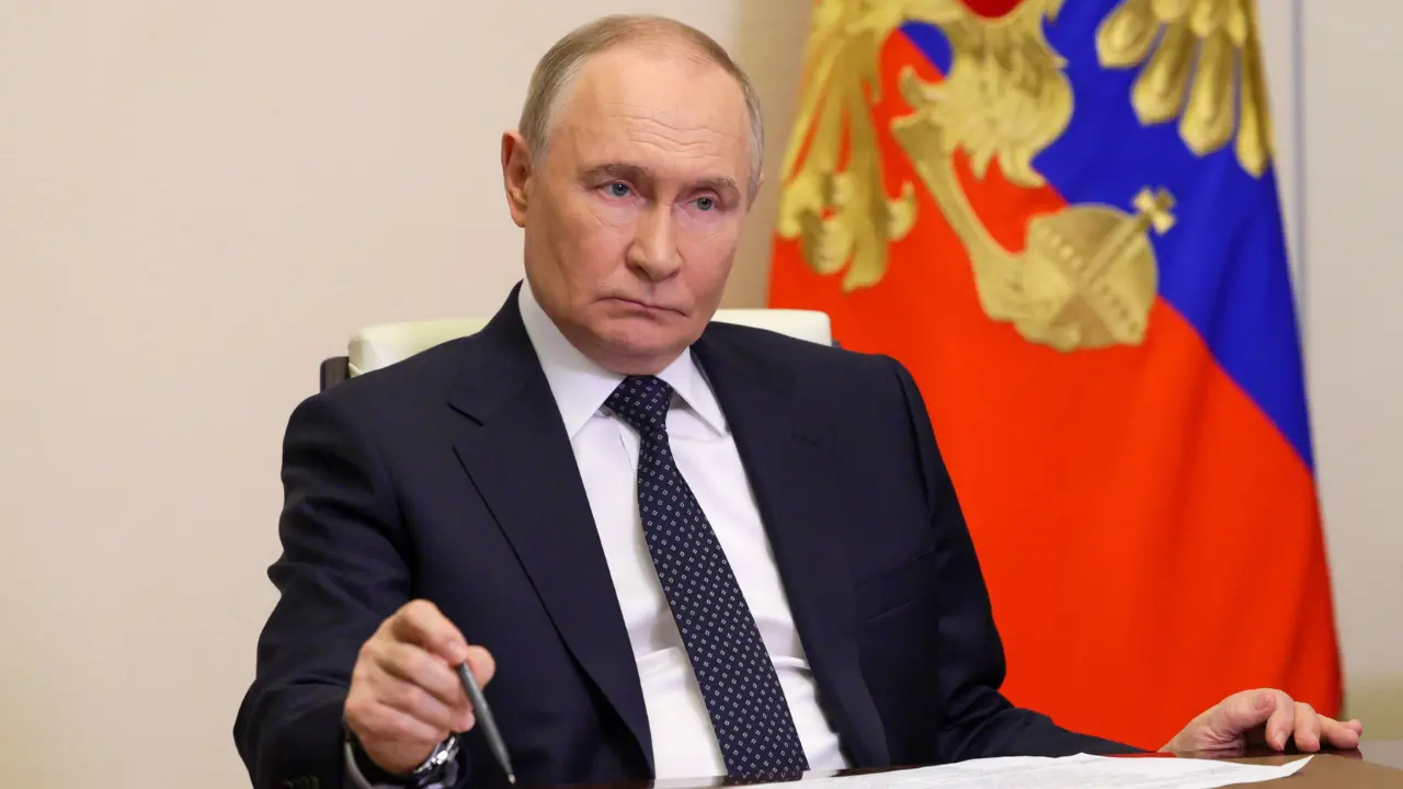 Pronta la vendetta di Putin sull’Ucraina: cresce l’ombra dell’atomica. Telefonate con il papa e Trump: «La pace deve aspettare»\n