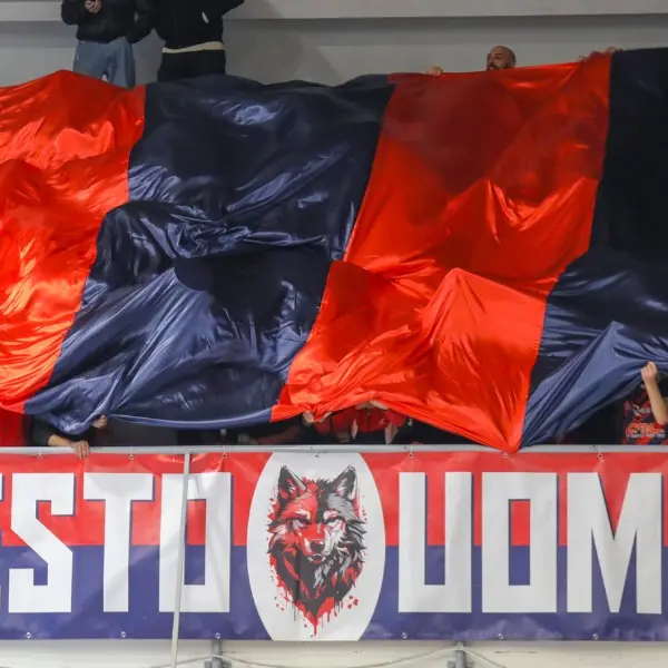 Pirossigeno Cosenza, martedì il ritorno dei play out con il Petrarca: ingresso gratuito al PalaCosentia\n