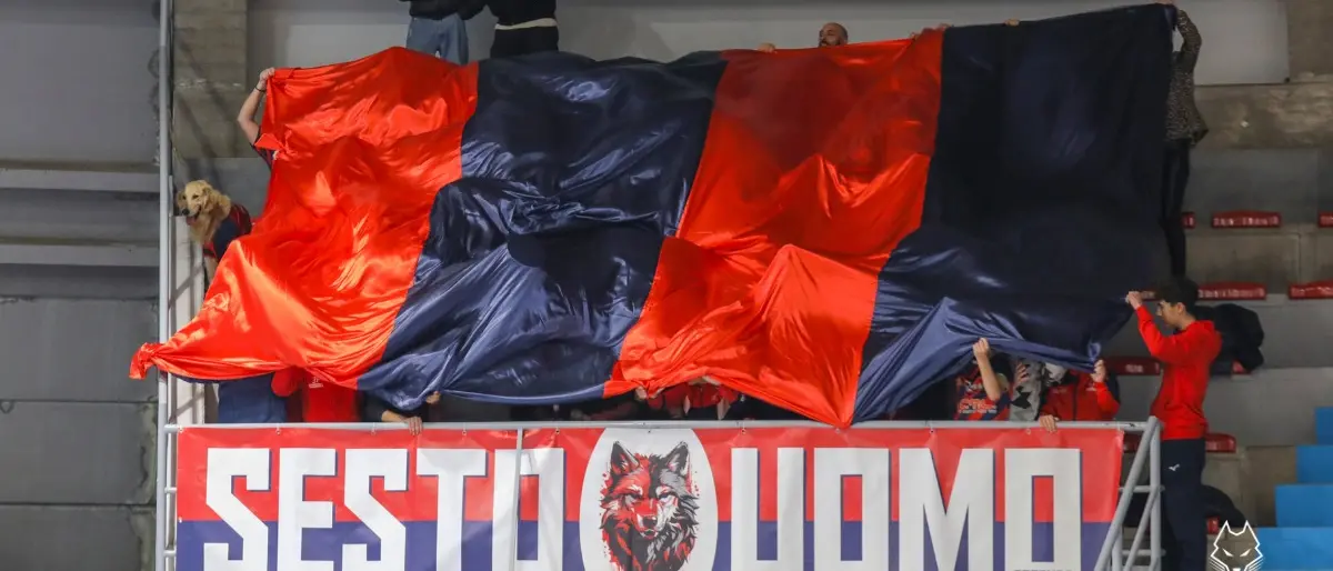 Pirossigeno Cosenza, martedì il ritorno dei play out con il Petrarca: ingresso gratuito al PalaCosentia\n