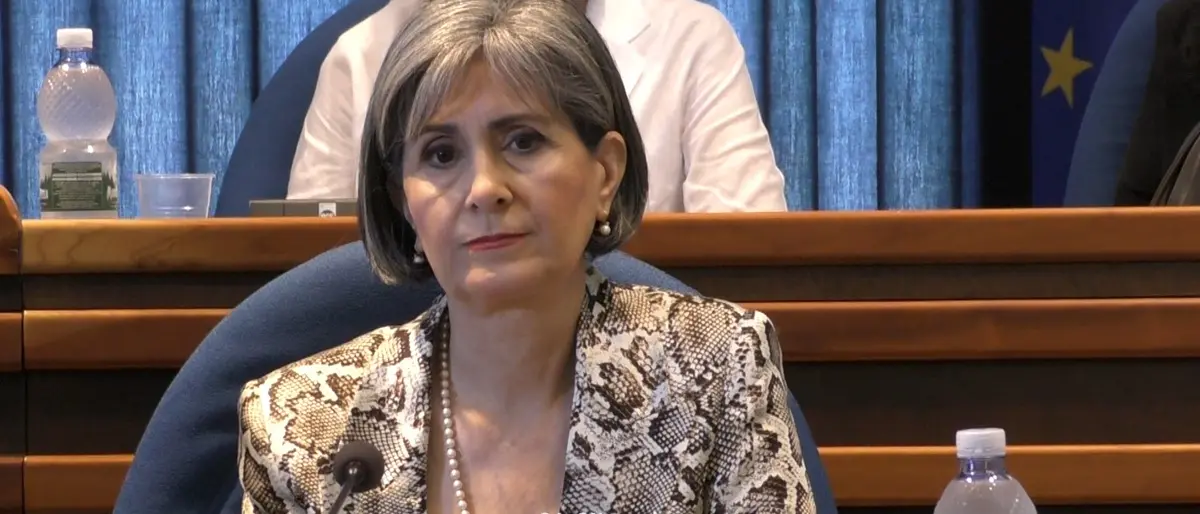 Dimensionamento scolastico, l’assessore Caracciolo: «I dati lasciano intravedere la possibilità che non ci saranno altri accorpamenti nel 2026/2027»\n