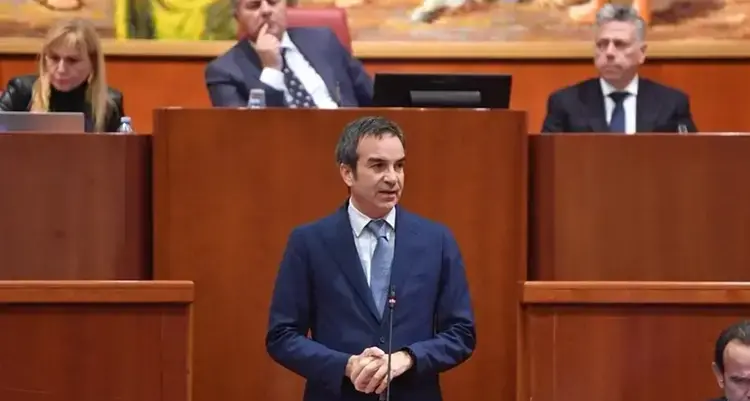 Occhiuto pronto a ricandidarsi: «Tra i governatori più amati d’Italia? Stimolo per andare avanti»