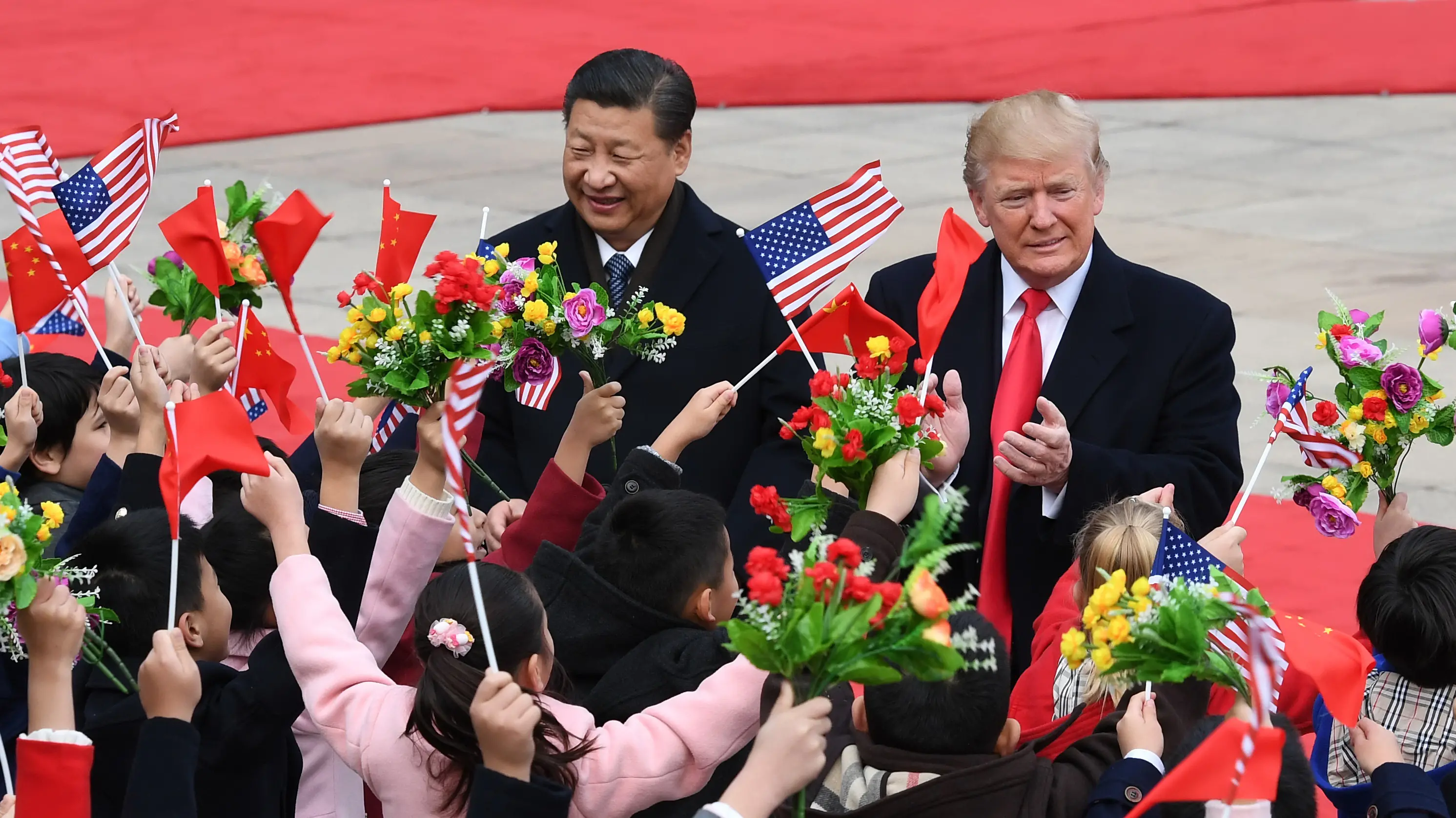 Telefonata tra Xi e Trump, il leader cinese avvisa il tycoon sui dazi: «Eliminare interferenze e sabotaggi»\n